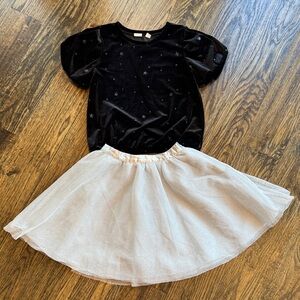 Janie and Jack Gray Skirt with Velvet black star top